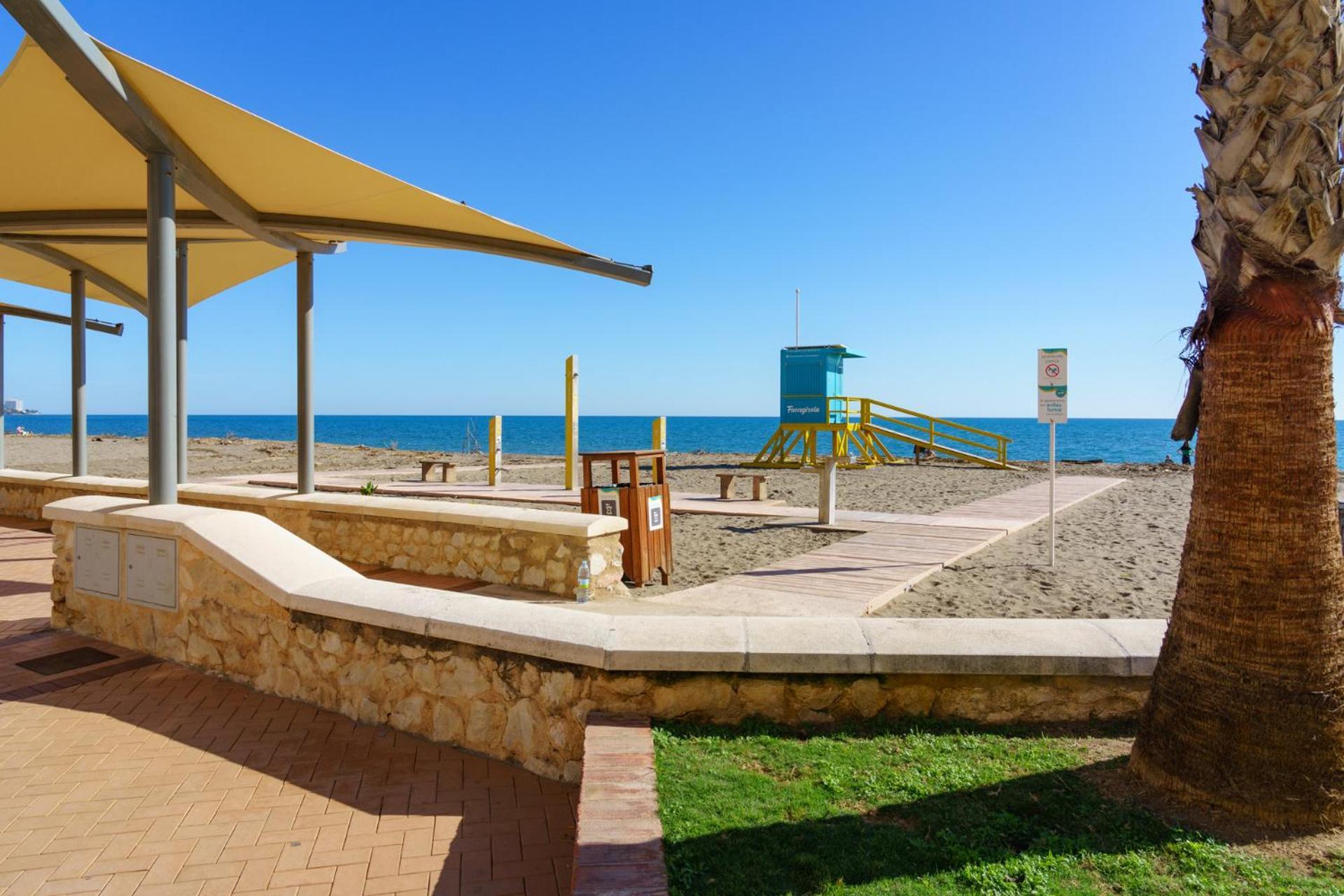 Nice Apartments 20 Meters From The Beach Fuengirola Ngoại thất bức ảnh