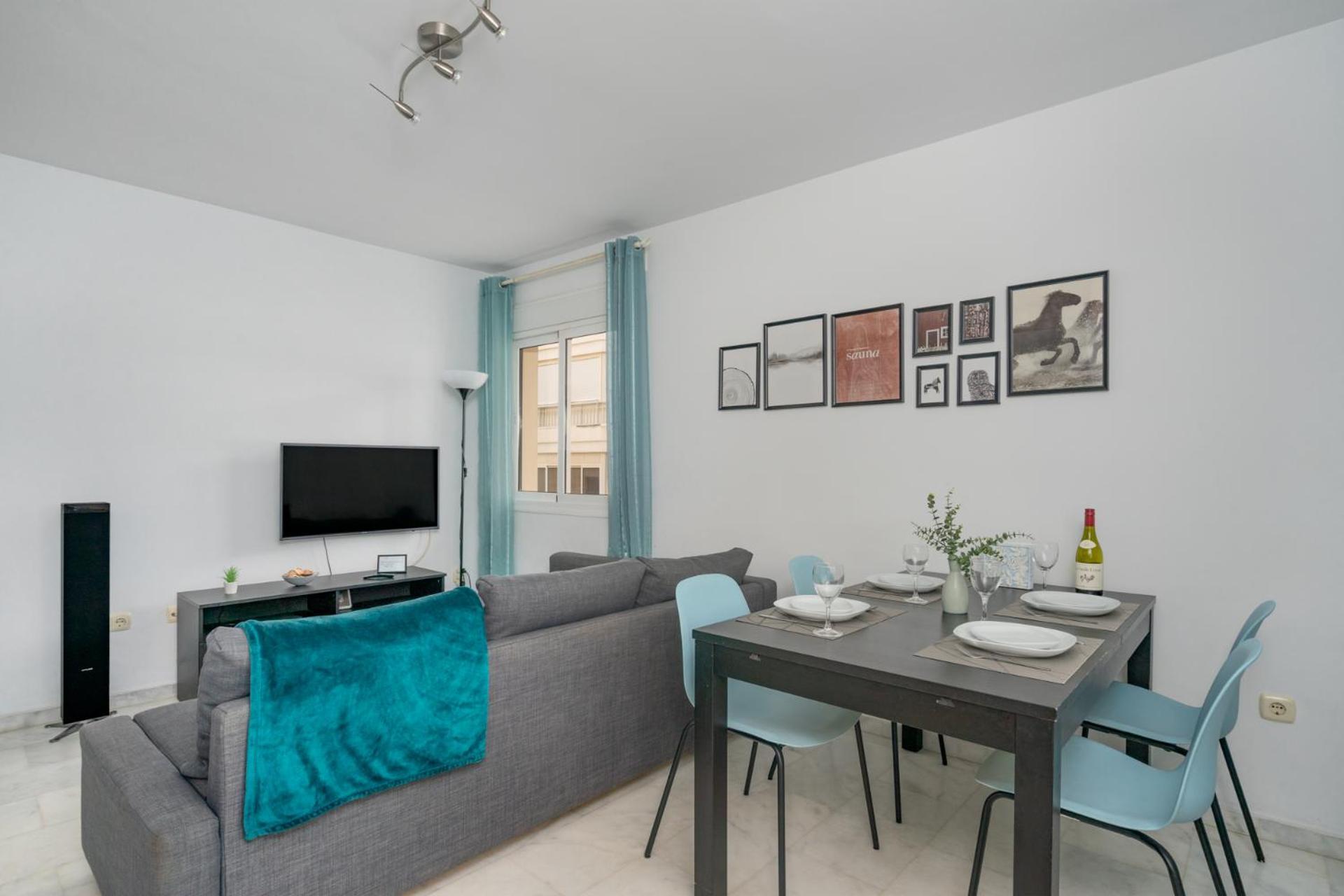 Nice Apartments 20 Meters From The Beach Fuengirola Ngoại thất bức ảnh